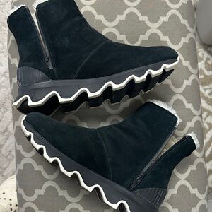 Women's Black Sorel Suede Ankle Boots